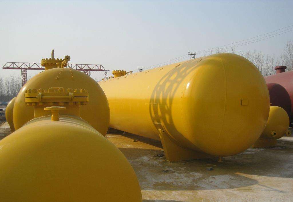 鋼襯塑儲(chǔ)罐在設(shè)計(jì)方案時(shí)要留意什么? 鋼襯塑儲(chǔ)罐在設(shè)計(jì)方案時(shí)要留意什么?