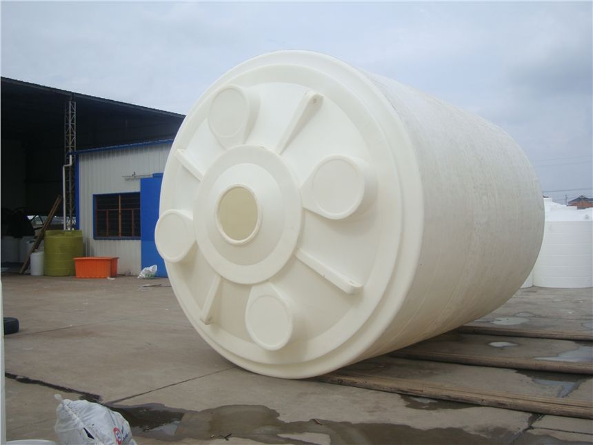 PE塑料儲罐和不銹鋼化工儲罐的差別有什么呢? PE塑料儲罐和不銹鋼化工儲罐的差別有什么呢?