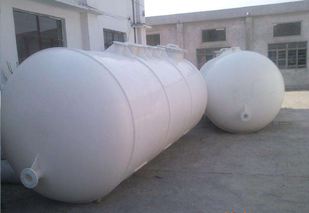 臥式儲罐按用途分,可分成三類,如下所示: 臥式儲罐按用途分,可分成三類,如下所示: