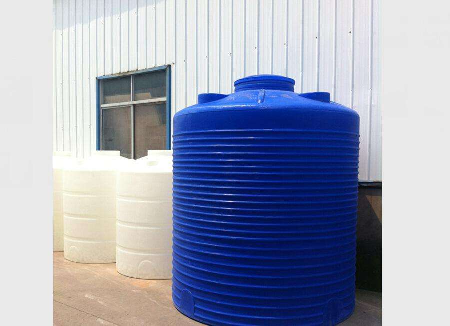 PE化工儲罐的特點,如下所示: PE化工儲罐的特點,如下所示: